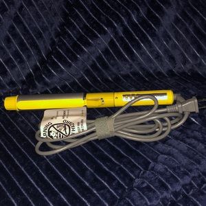 Drybar curling iron